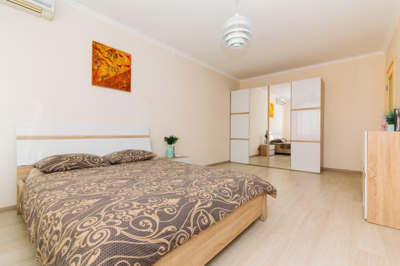 Luxury Studio Apart-Hotel In Centre 2 Room Sumi Dış mekan fotoğraf