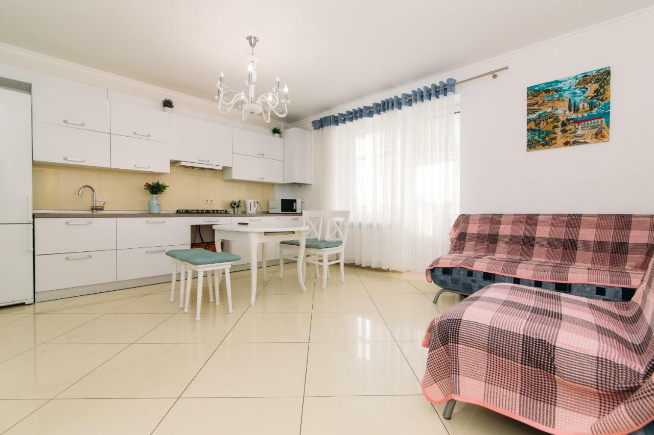 Luxury Studio Apart-Hotel In Centre 2 Room Sumi Dış mekan fotoğraf
