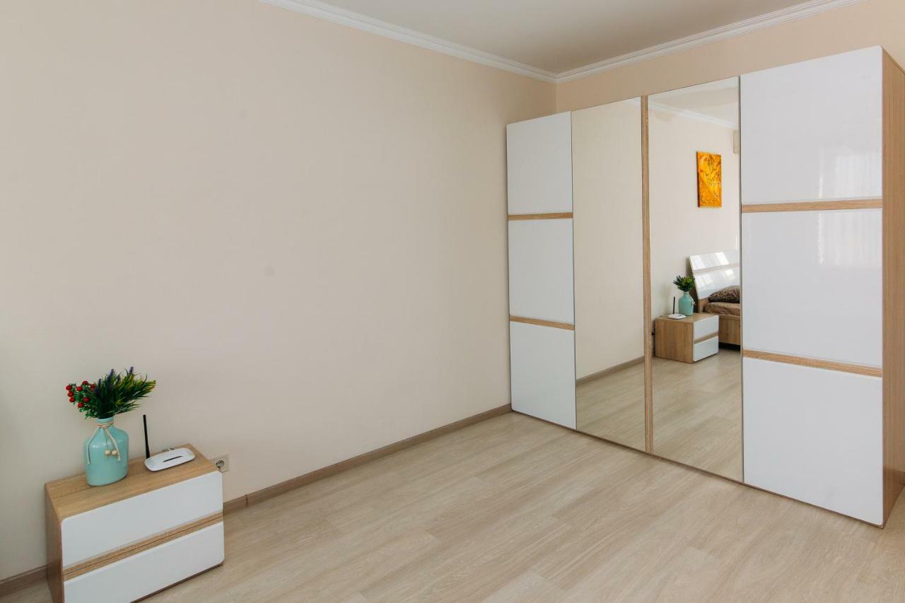 Luxury Studio Apart-Hotel In Centre 2 Room Sumi Dış mekan fotoğraf